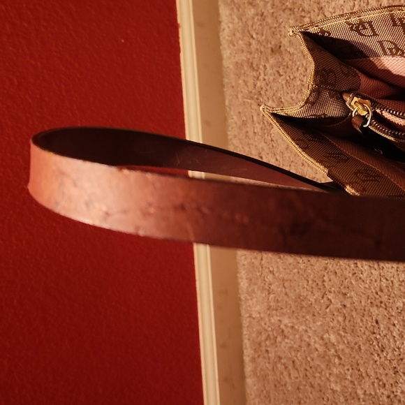 Tote - Picture 4 of 4